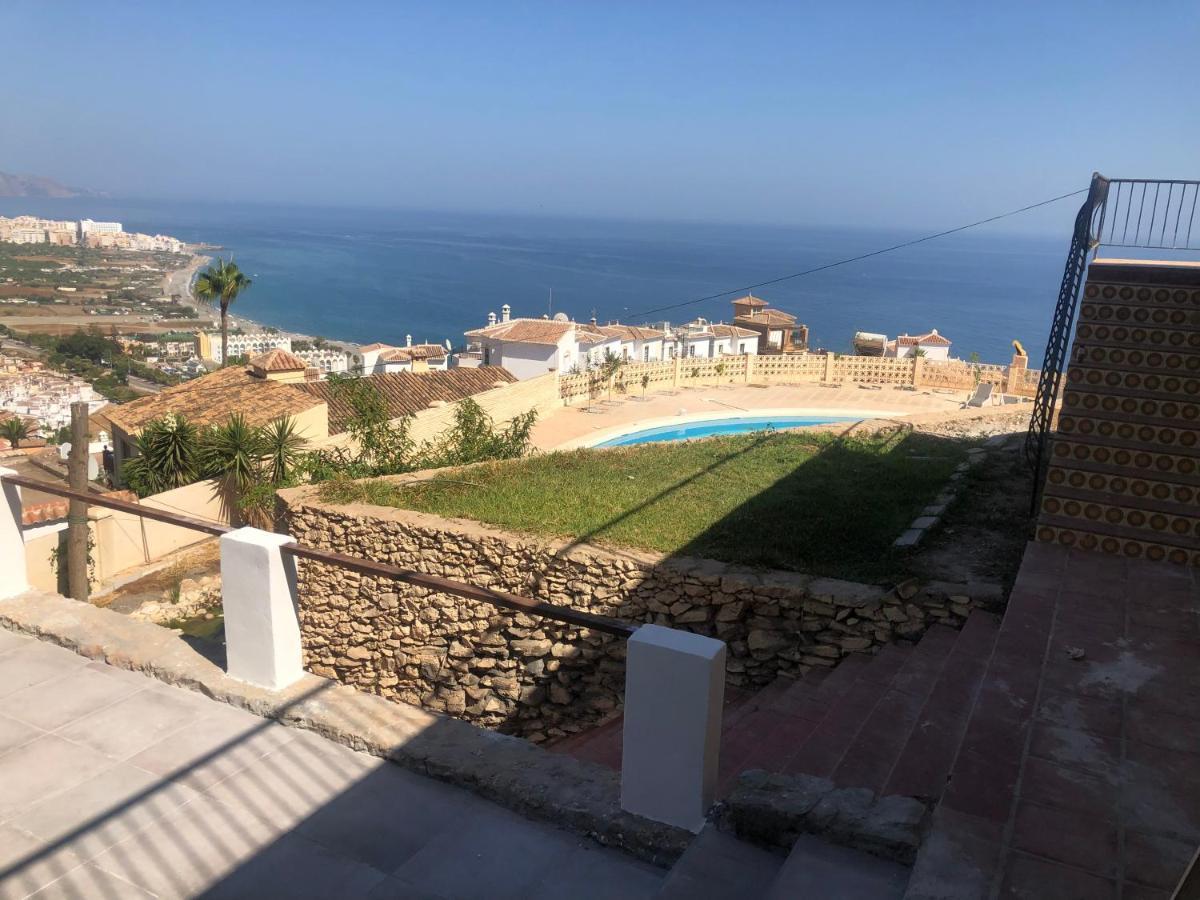 Villa Carmen Nerja Bagian luar foto